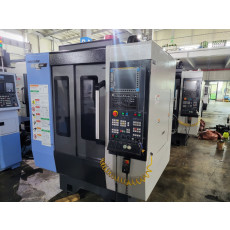 두산탭핑센타 T-4000/12K(2021년식) 1대
